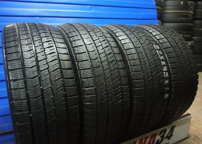 Bridgestone Blizzak VRX2 225/45 R18 91Q