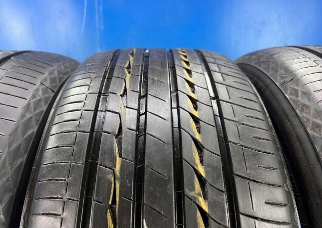 Bridgestone Regno GR-XII 245/45 R19 и 275/40 R19 102Y