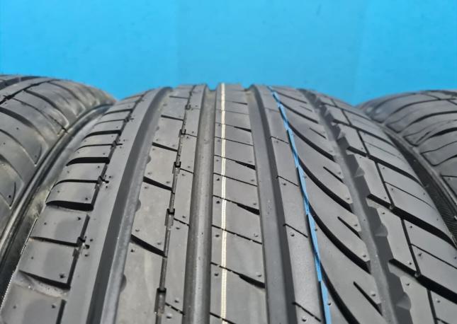 Headway HU901 235/55 R19 105W