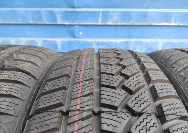 Sunfull SF982 215/45 R17 93H