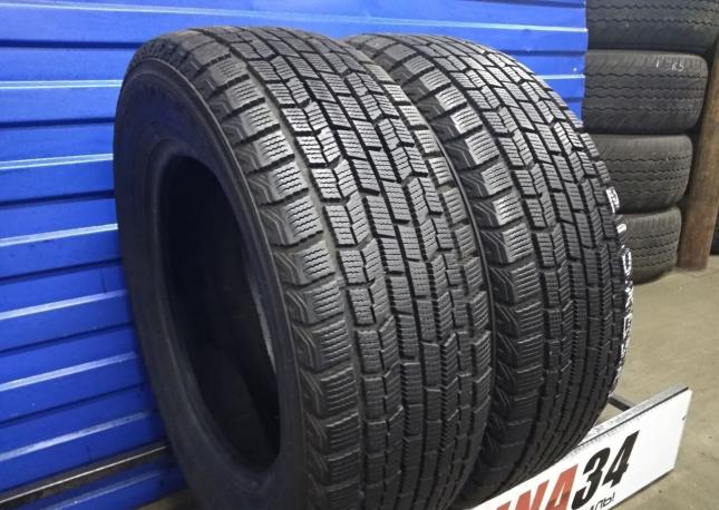 Goodyear Ice Navi Zea II 215/65 R16 98R