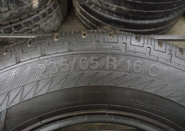 Gislaved Euro Frost Van 235/65 R16C 115S