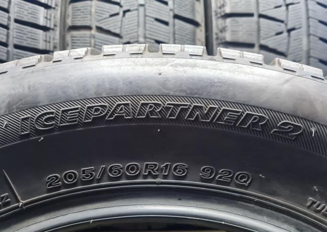 Bridgestone Ice Partner 2 205/60 R16 92Q