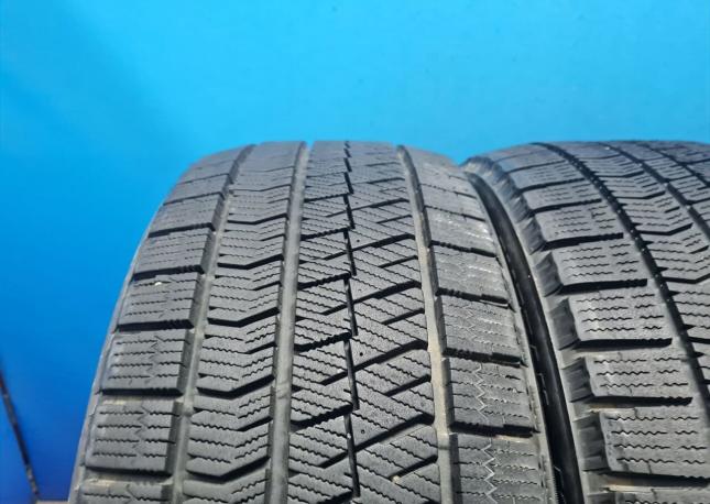 Bridgestone Blizzak Ice 225/45 R19 и 255/40 R19 96T