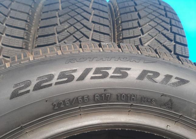 Pirelli Winter Ice Zero 225/55 R17 99H