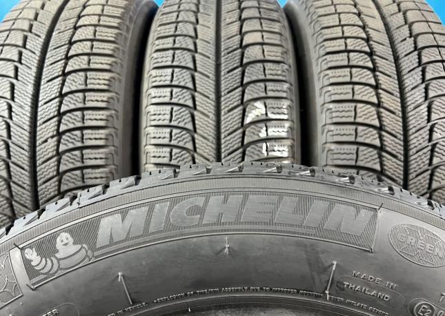 Michelin X-Ice 3 215/60 R17 99H