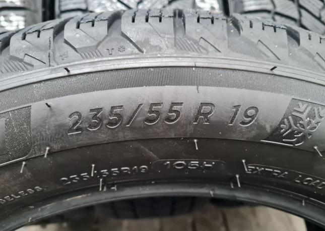 Michelin X-Ice Snow SUV 235/55 R19 и 255/50 R19 107V