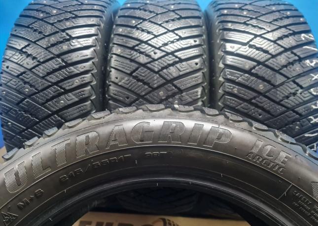 Goodyear Ultragrip Ice Arctic 215/55 R17 98T