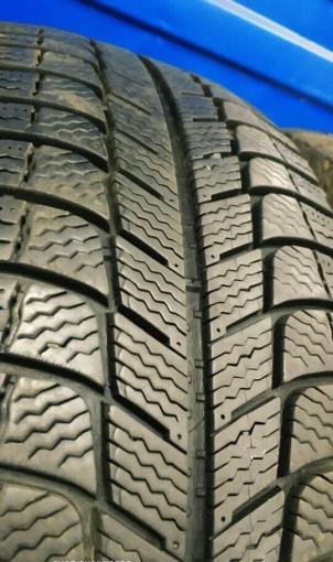 Michelin X-Ice 3 215/60 R17 99W