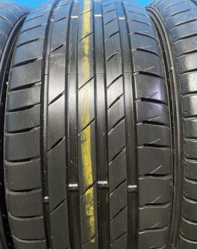 Kumho Ecsta PS71 215/45 R18 93Y