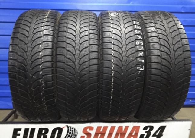 Bridgestone Blizzak LM-80 Evo 235/65 R17 104H