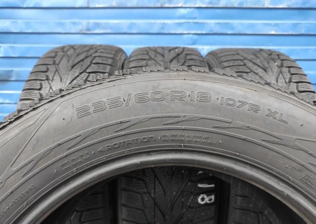 Nokian Tyres Hakkapeliitta R2 SUV 235/60 R18 107R