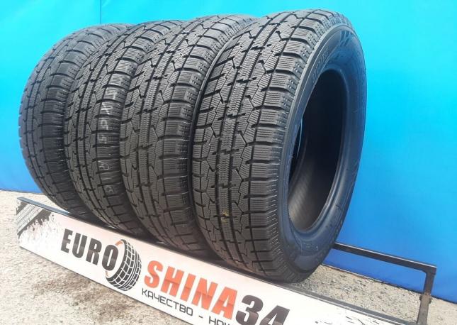 Toyo Observe Garit GIZ 205/65 R16 95Q