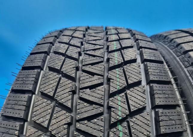 Habilead IceMax RW501 225/45 R19 96H