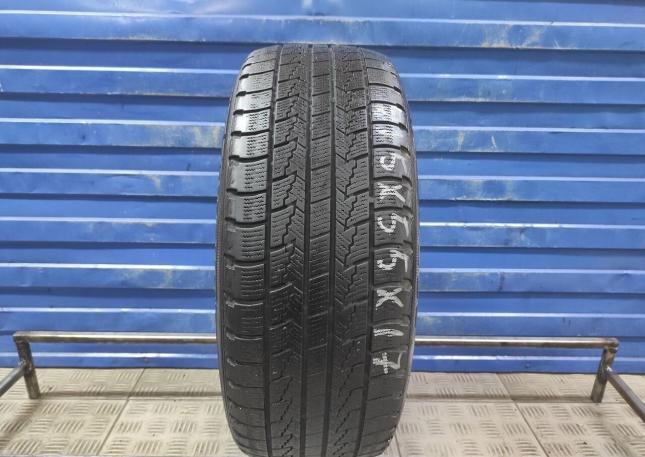 Roadstone Winguard Ice 215/55 R17 94V