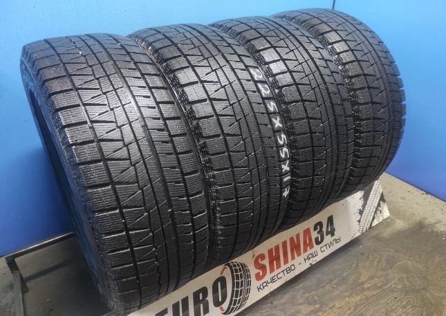 Bridgestone Blizzak Revo GZ 225/55 R17 99Q