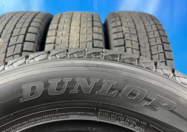 Dunlop Winter Maxx SJ8 215/70 R16 100Q