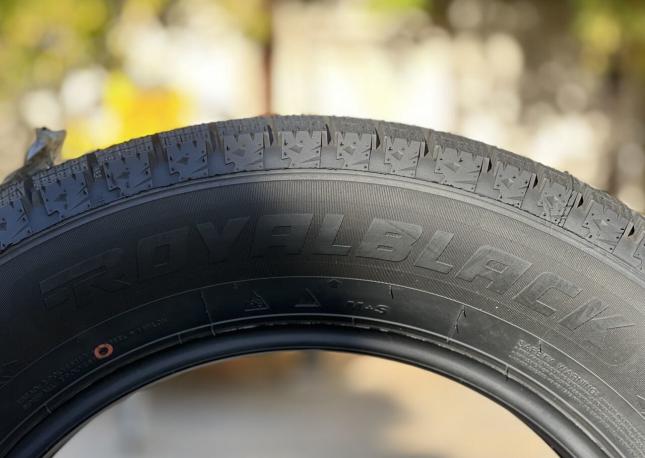 Royal Black Royal Ice 225/65 R17 102S