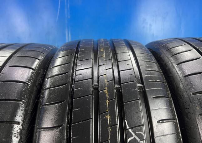 Dunlop SP Sport Maxx 060+ 225/40 R18 и 255/35 R18 94Y