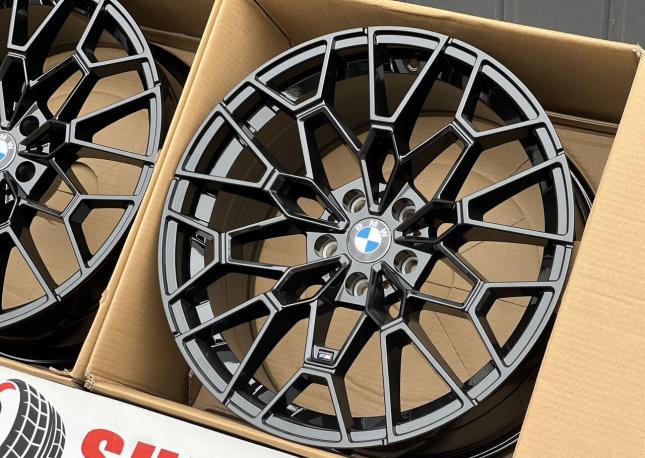 5x112 R19 разноширокие новые диски арт. 013-19KR BMW