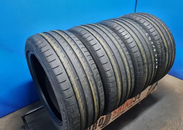 Yokohama Advan Sport V105 255/45 R19 100Y