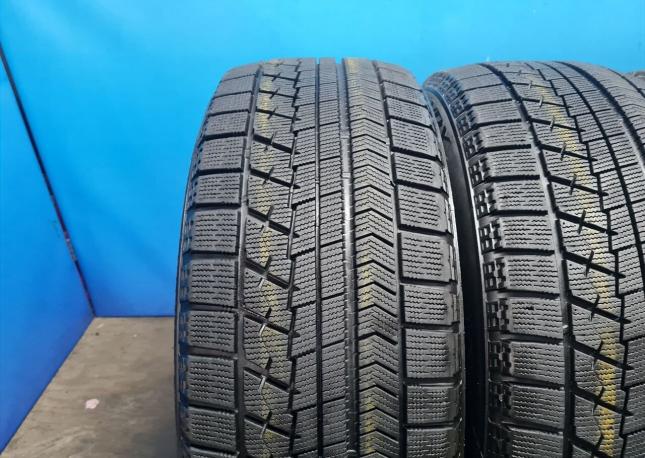 Bridgestone Blizzak VRX 235/50 R18 97Q