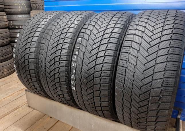 Michelin X-Ice Snow SUV 255/50 R19 и 235/55 R19 105V