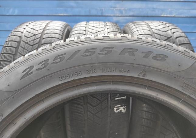 Pirelli Scorpion Winter 235/55 R18 102V