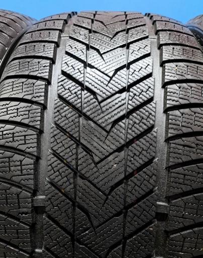 Grenlander IceHawke II 285/40 R21 109H