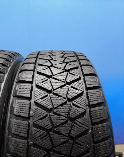 Bridgestone Blizzak DM-V2 265/50 R20 107T