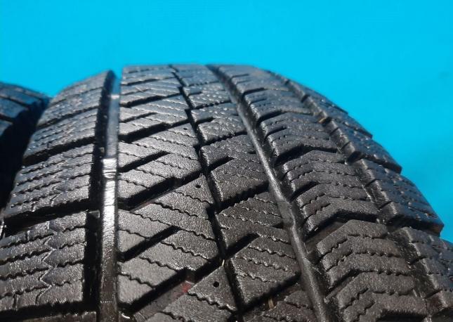 Bridgestone Blizzak VRX2 185/65 R15 88Q