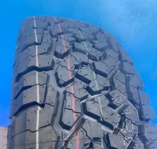 Comforser CF1100 225/70 R16 101T