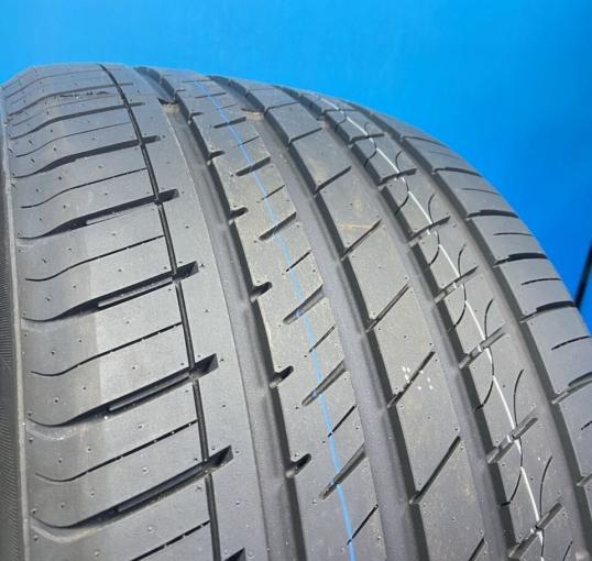 iLink L-Zeal56 275/40 R21 и 315/35 R21 107W