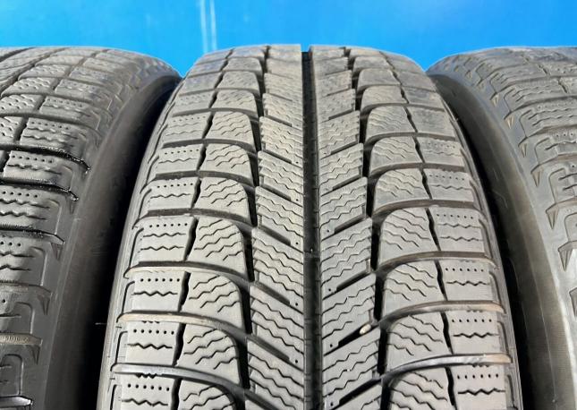 Michelin X-Ice 3 215/60 R17 99V
