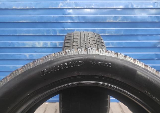 Bridgestone Blizzak VRX2 225/50 R18 95R