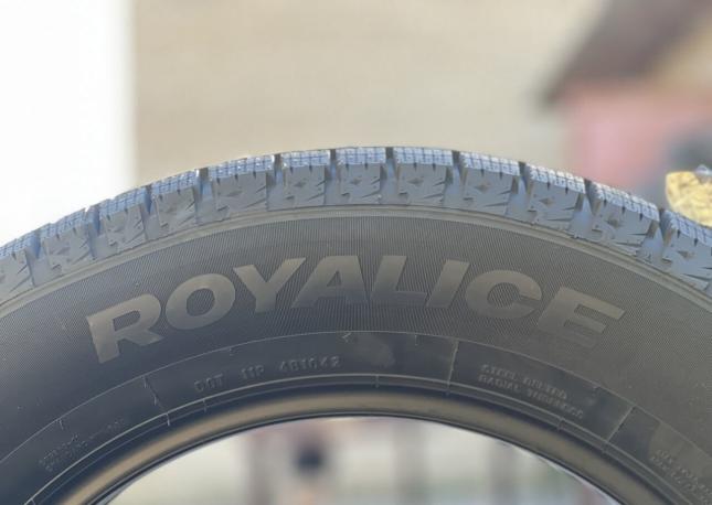 Royal Black Royal Ice 225/65 R17 102S