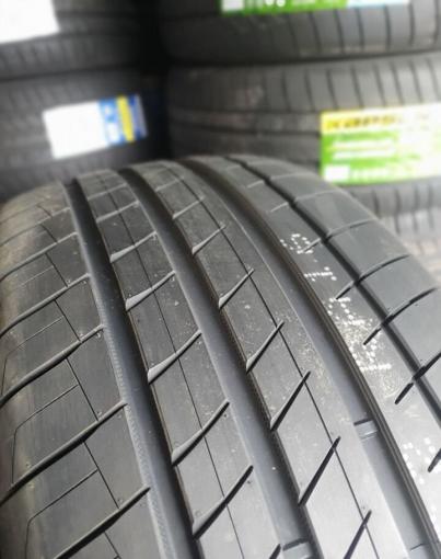 Habilead PracticalMax H/P RS26 275/40 R21 100Y