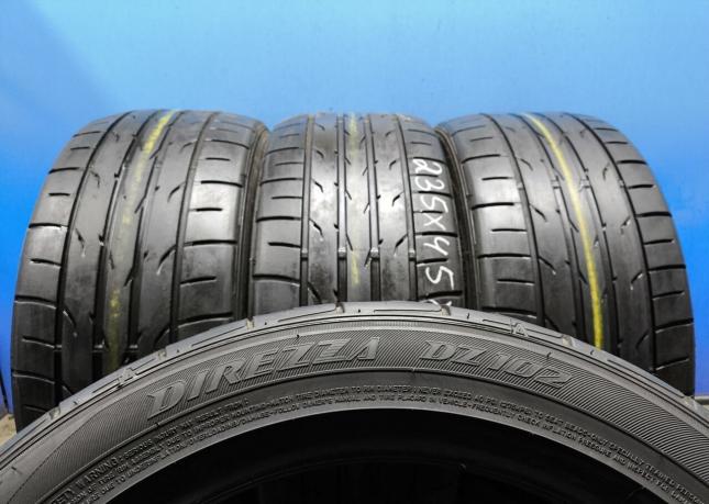 Dunlop Direzza DZ102 235/45 R17 94W