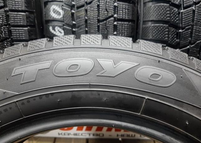 Toyo Winter Tranpath TX 215/60 R17 99H