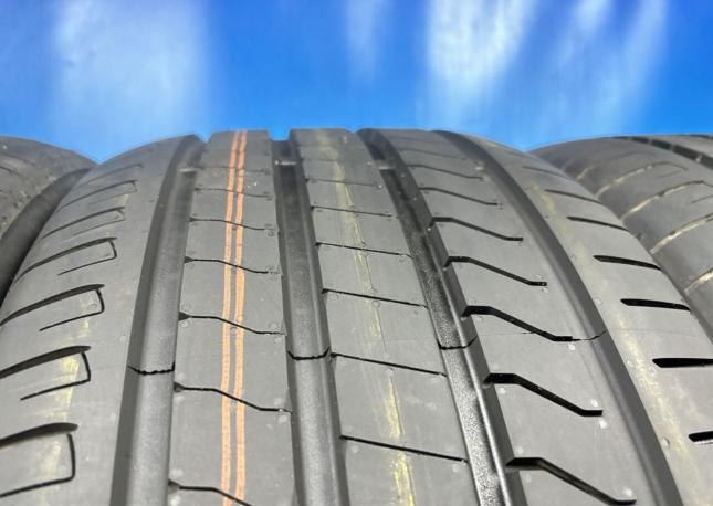 Cooper Zeon CS Sport 265/35 R22 102H