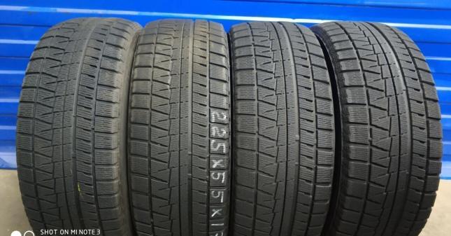 Bridgestone Blizzak Revo GZ 225/55 R17 99T