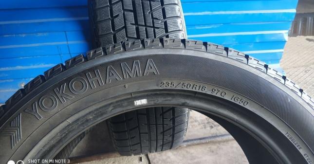 Yokohama Ice Guard IG50 235/50 R18 101H