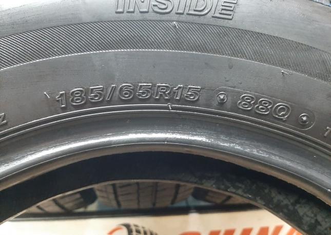 Bridgestone Blizzak VRX2 185/65 R15 88Q