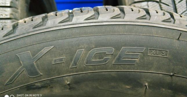 Michelin X-Ice 3 215/60 R17 99V