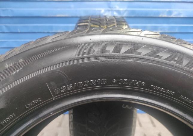 Bridgestone Blizzak LM-80 235/60 R18 107V