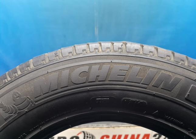 Michelin Agilis 235/65 R16C 113Q