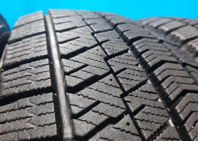 Bridgestone Blizzak VRX2 175/65 R14 82Q