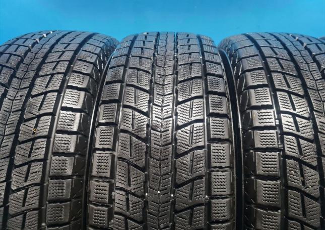 Dunlop Winter Maxx SJ8 215/65 R16 98Q