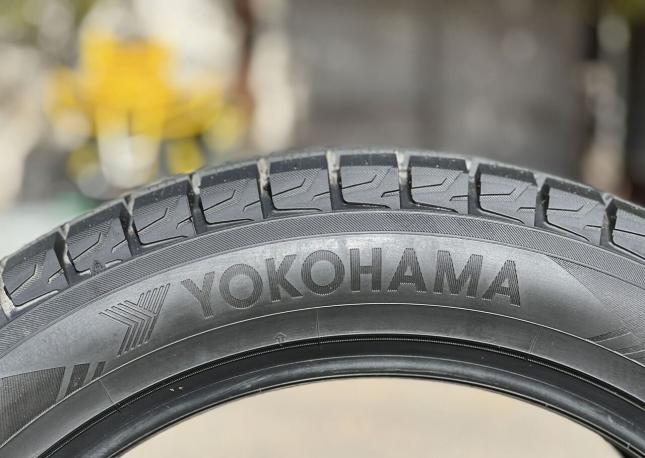 Yokohama Ice Guard G075 275/45 R20 111V