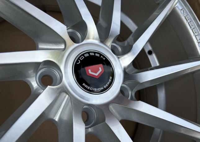 R16 5х114,3 новые диски Vossen CVT арт.00693